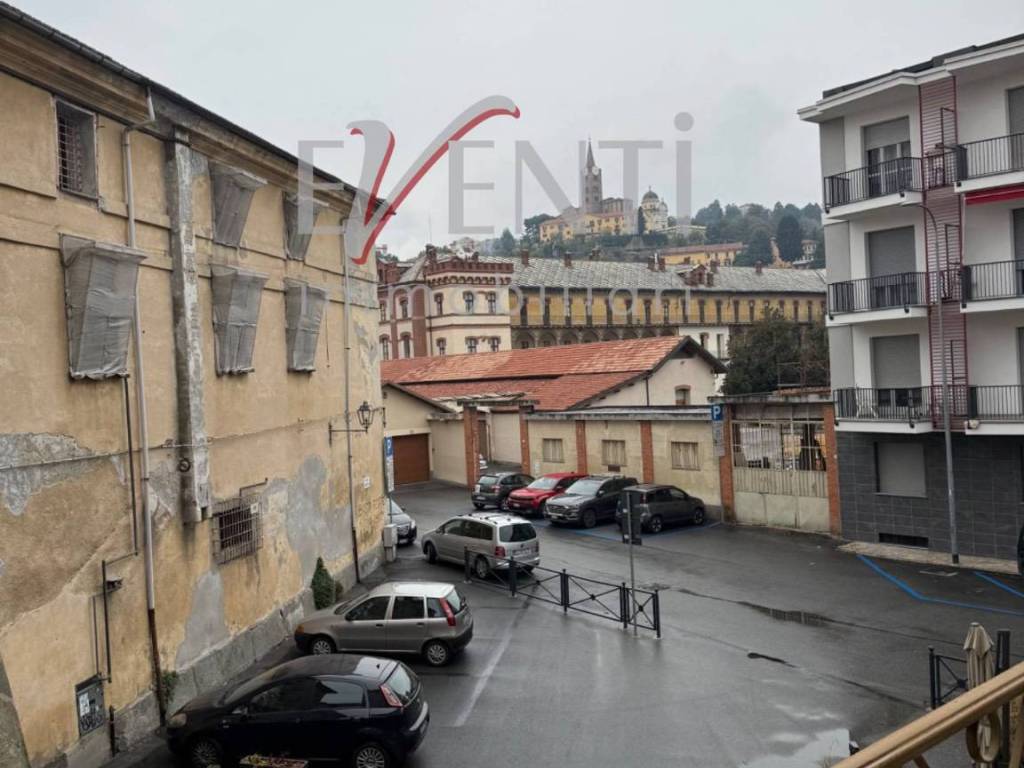 Appartamento a Pinerolo in Vicolo Carceri, 10 - Foto 2