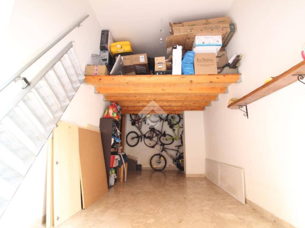 Box / garage a Trapani in Via Domenico Aula, 7 - Foto 3