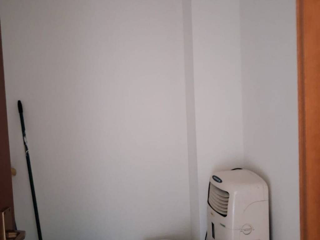 Appartamento a Erba in Via G. Majnoni - Foto 5