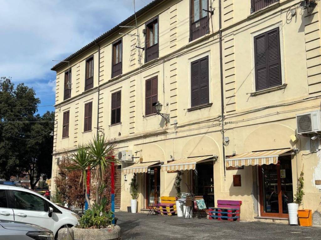 Appartamento a Cosenza in Via Don Luigi Maletta, 10 - Foto 3