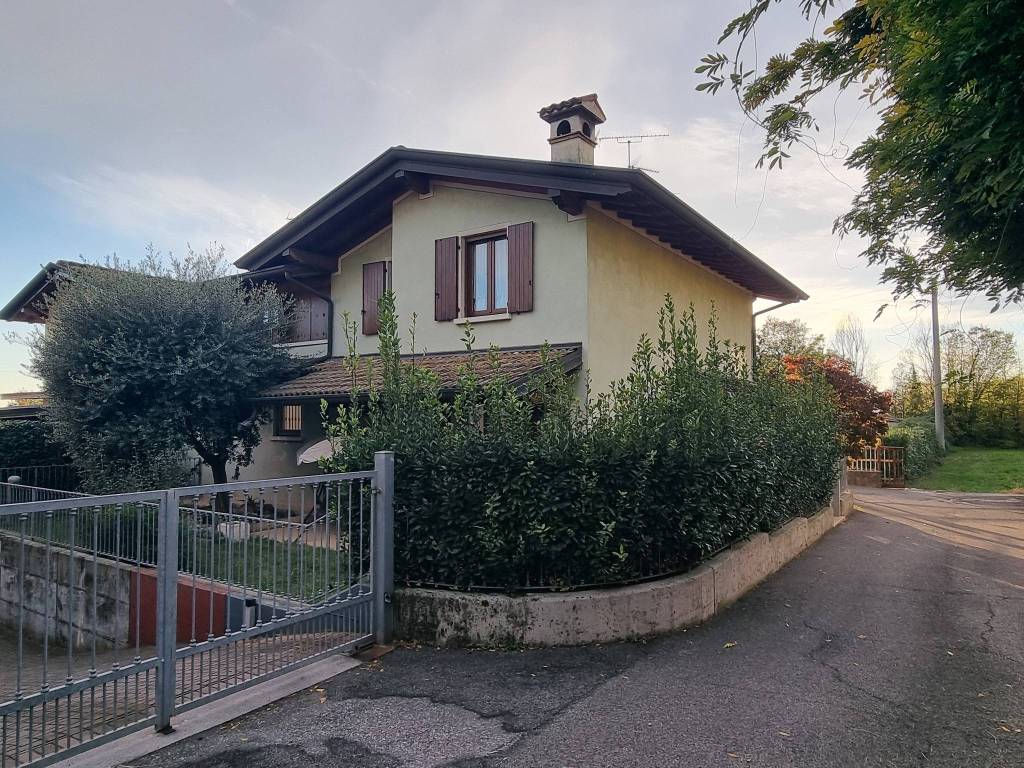 Villa a Calcinato in Via Galileo Galilei, 11 - Foto 3