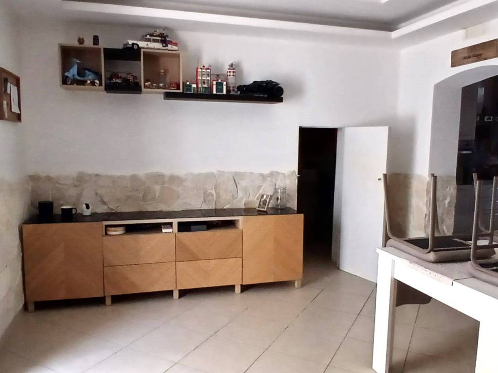 Appartamento a Bari in Via Giovanni Randaccio - Foto 3