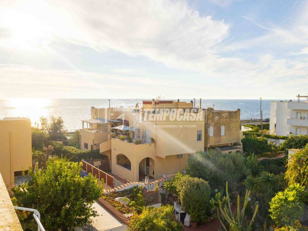 Villa a Santa marinella in Via TUSCANIA - Foto 2