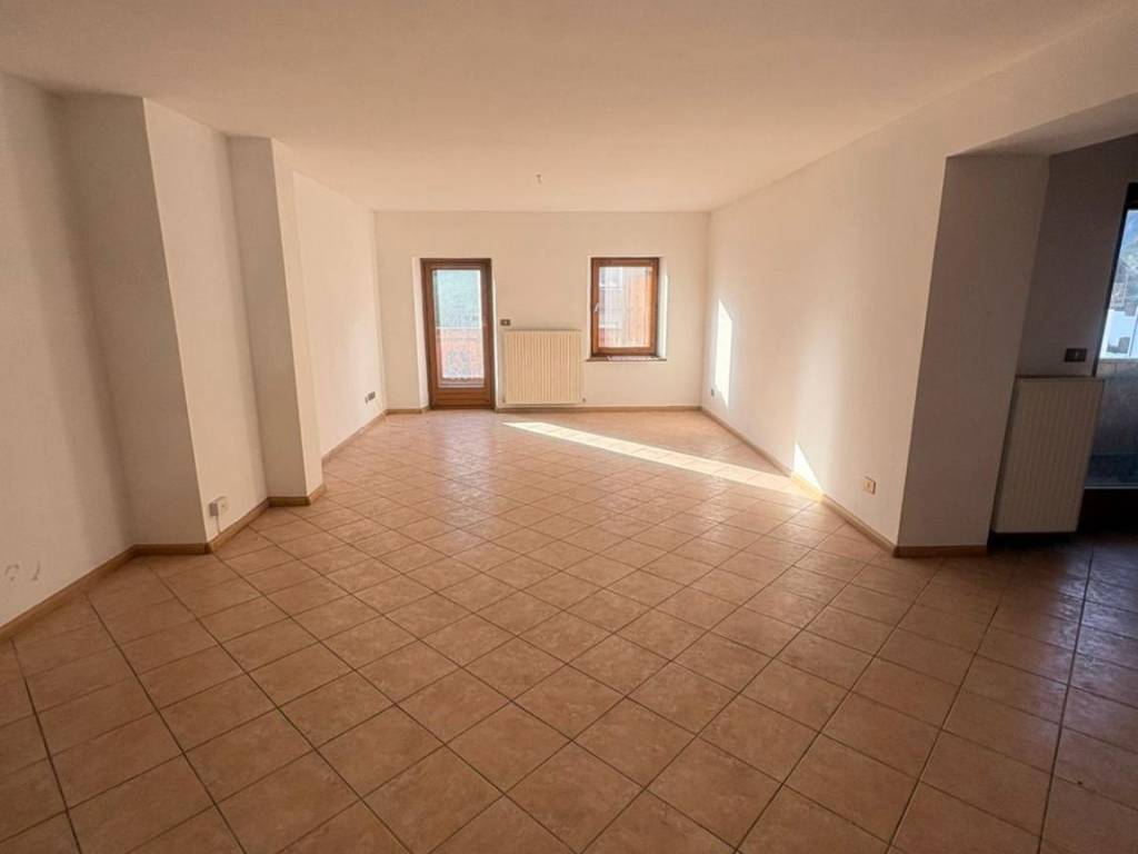 Appartamento a Santo stefano di cadore in Via Udine - Foto 3