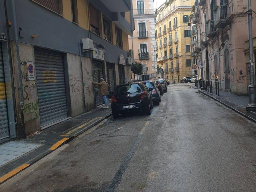 Box / garage a Salerno in Via Michele Vernieri, 145 - Foto 3