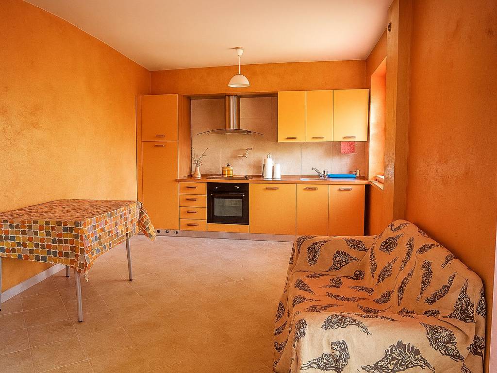 Appartamento a Albugnano in Via Colombaro, 6 - Foto 4