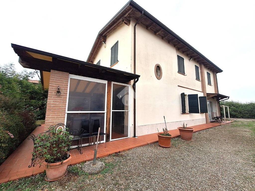 Villa a Medicina in Via OLMO, 1151 - Foto 2
