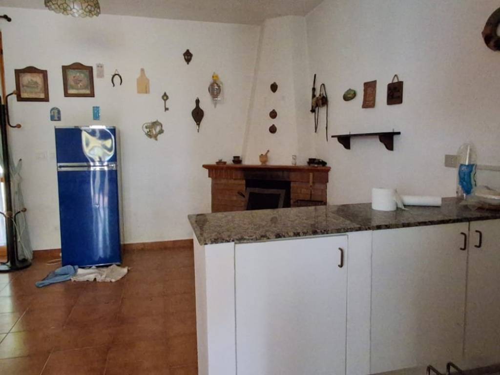 Villetta a schiera a Cassano delle murge in Contrada Fra Diavolo - Foto 5