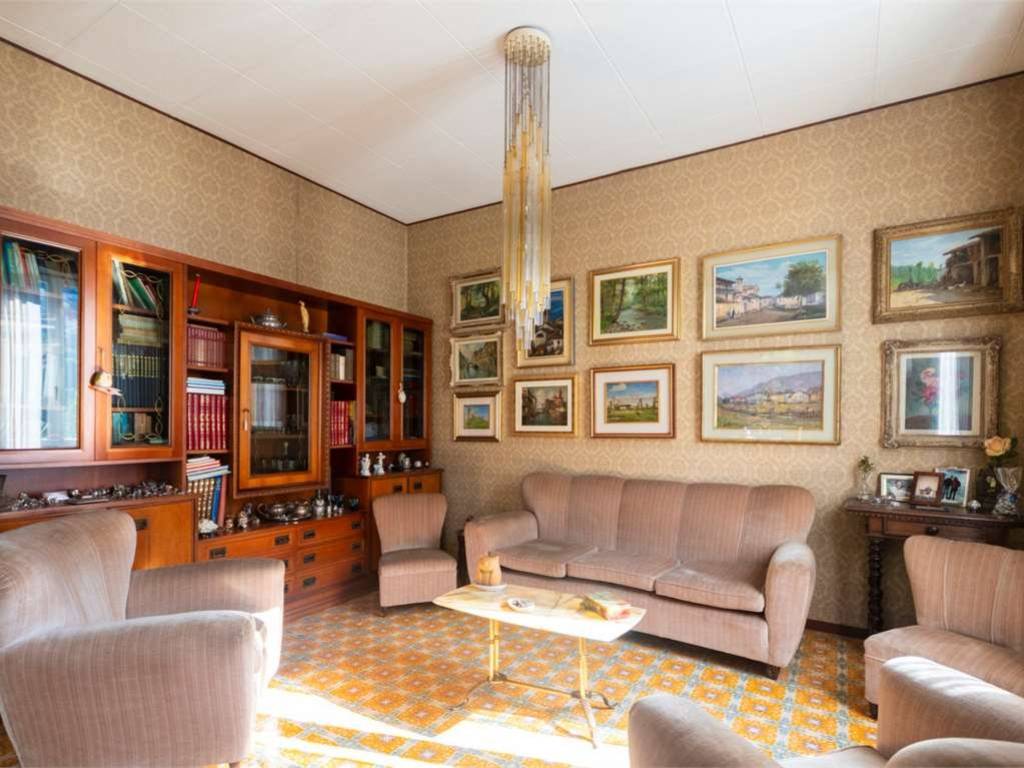 Appartamento a Valganna in Via per Boarezzo - Foto 3