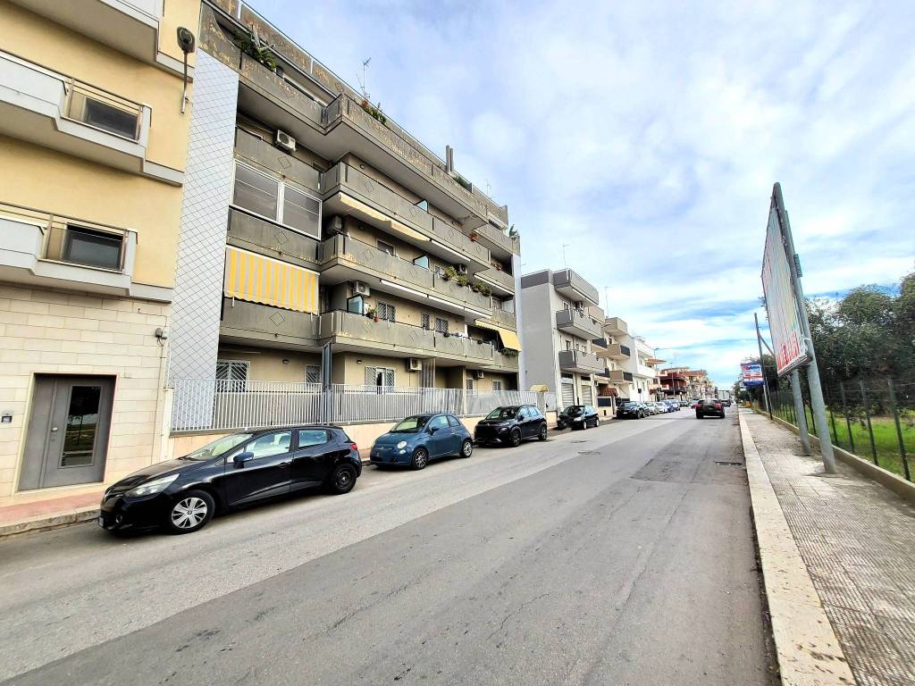 Appartamento a Triggiano in Via Giovanni Battista Pirelli - Foto 3