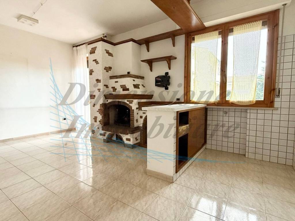 Casa indipendente a Rosignano marittimo in Via C. Pascarella - Foto 2