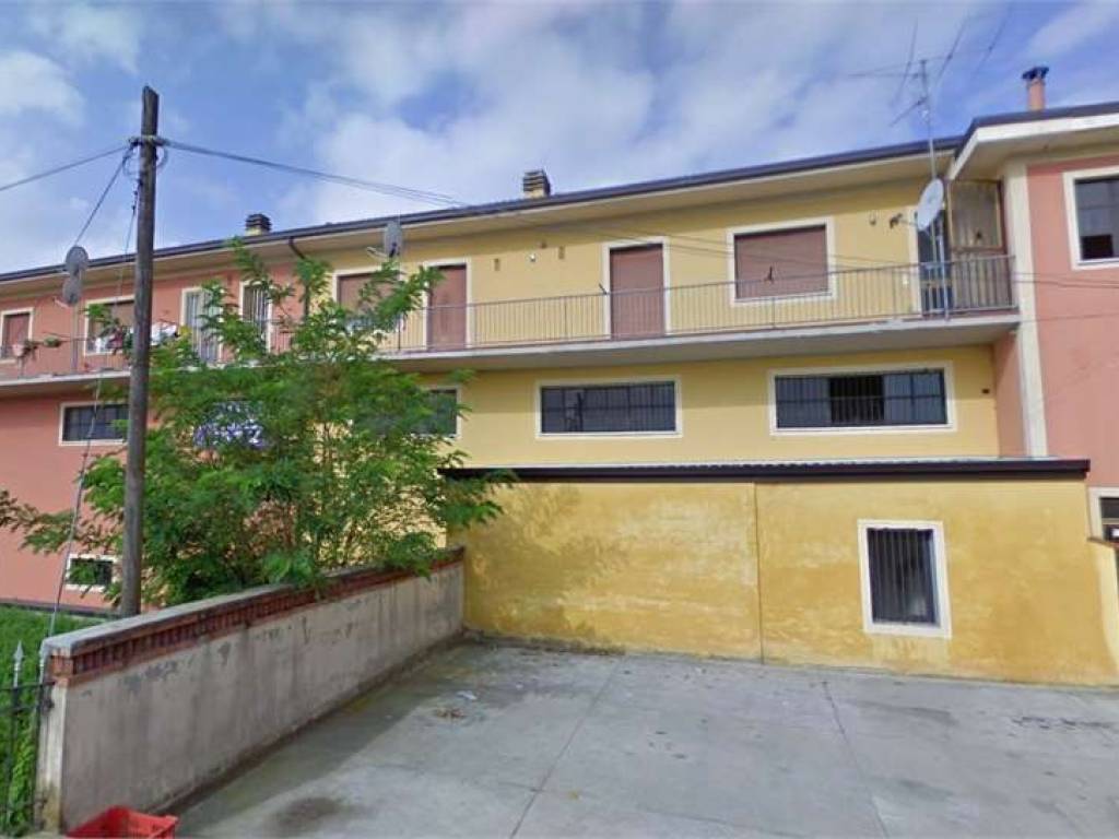 Appartamento a Travagliato in Via Castrina - Foto 3