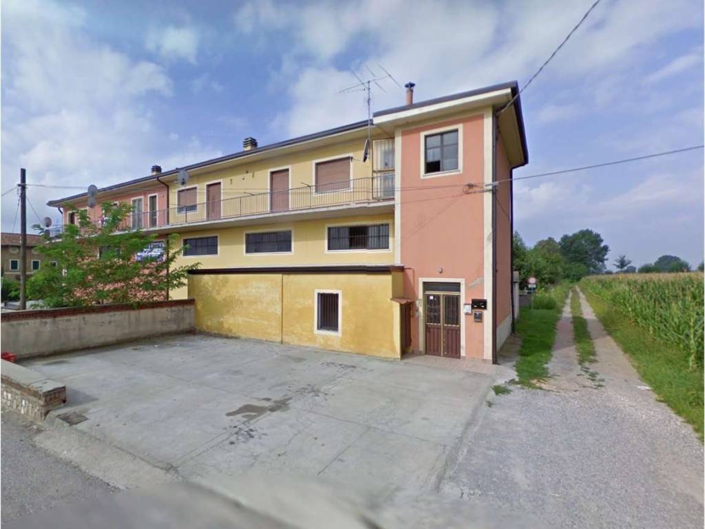 Appartamento a Travagliato in Via Castrina - Foto 4