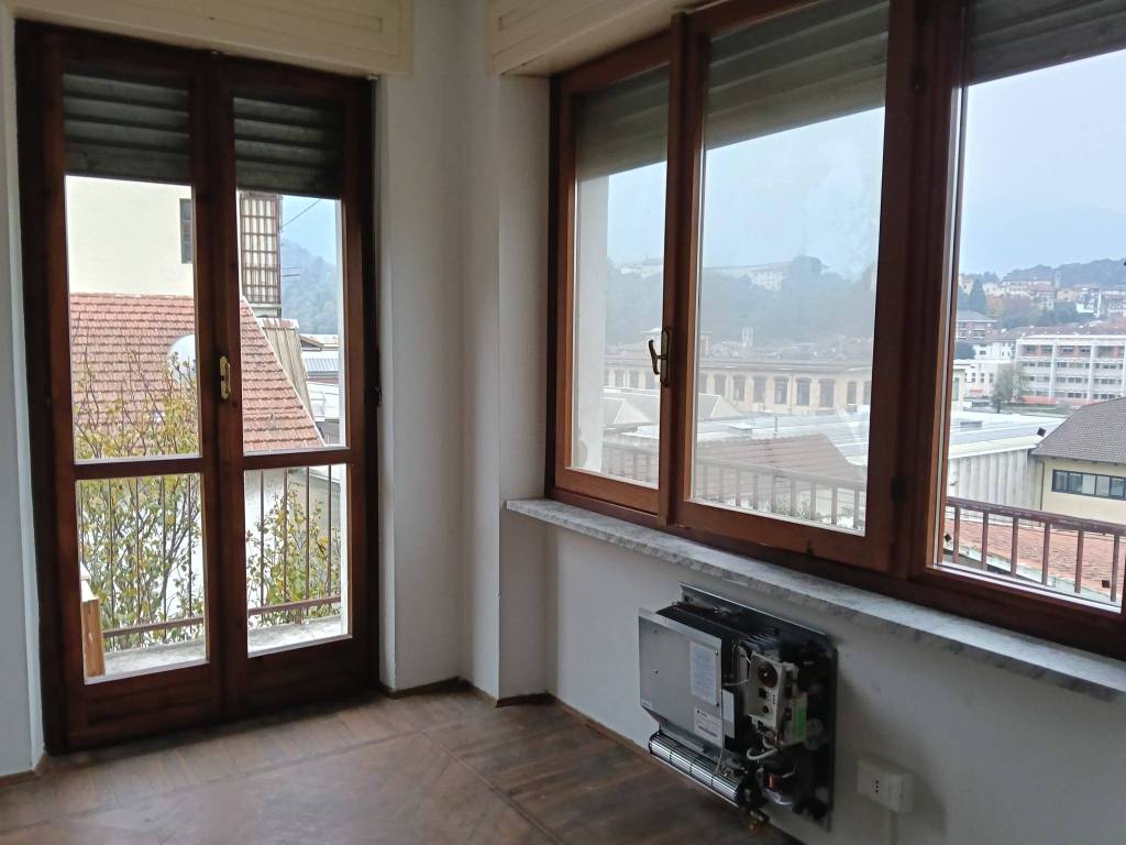 Appartamento a Lanzo torinese in Via Michelangelo Peroglio, 7 - Foto 5