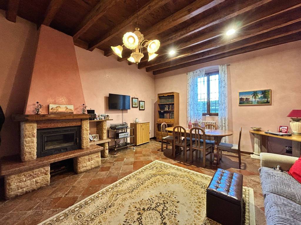 Rustico / casale a Brandico in Via Castelgonelle - Foto 4