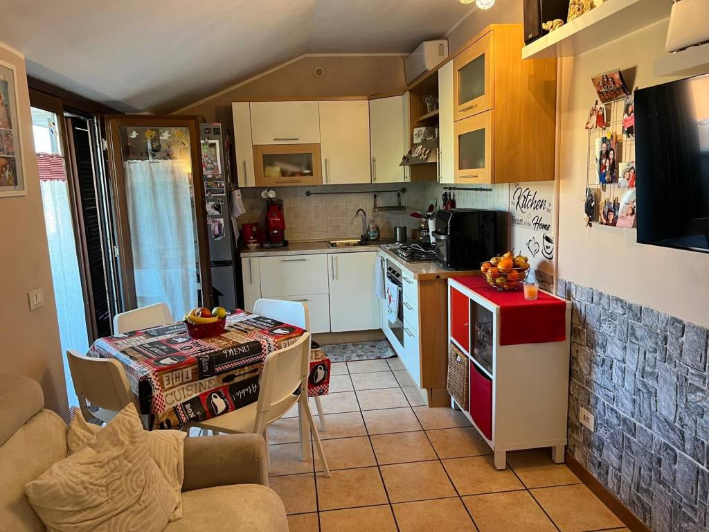 Appartamento a Turate in Via Fagnana - Foto 3