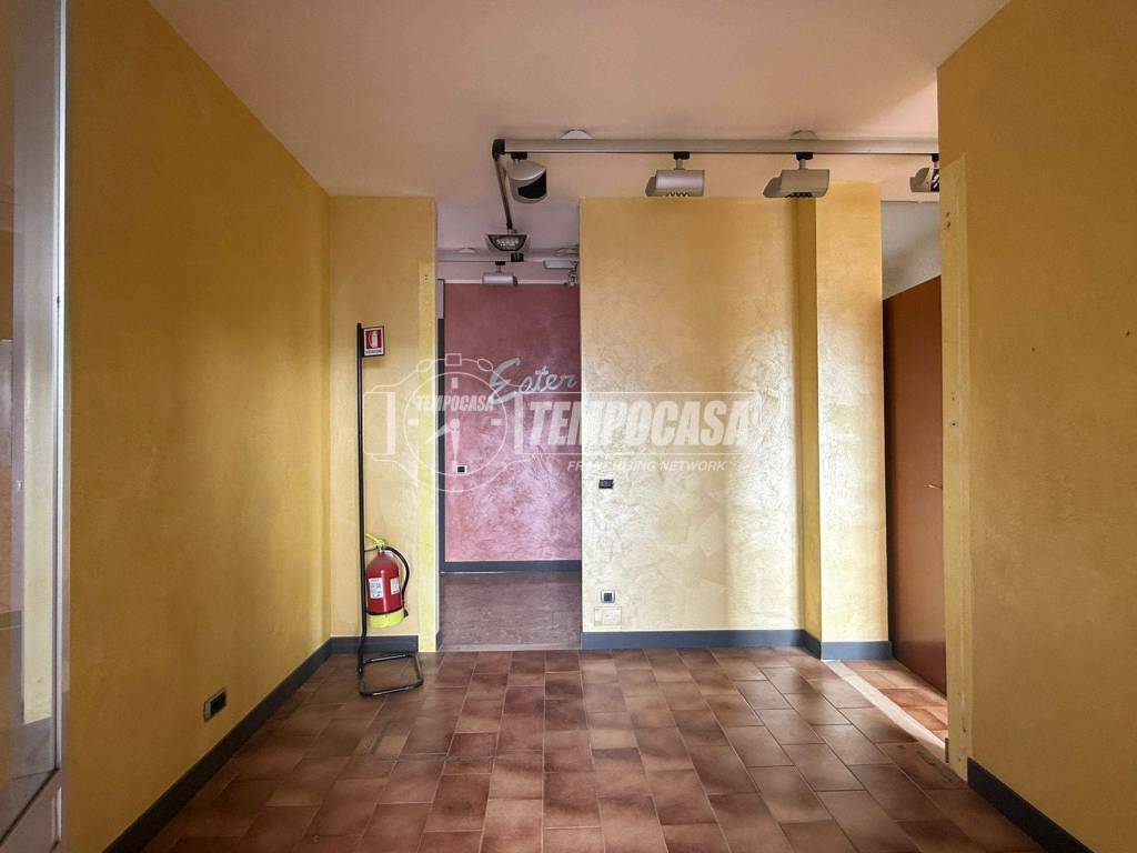 Appartamento a Asti in Via Giuseppe Gamba 2 - Foto 2