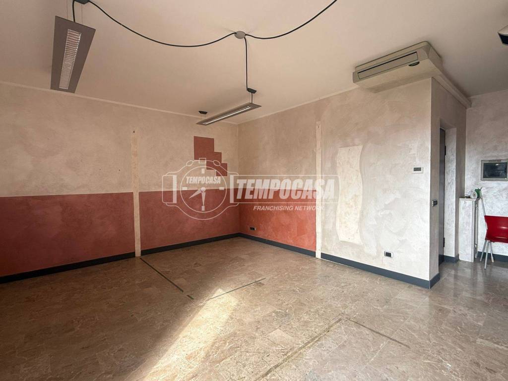 Appartamento a Asti in Via Giuseppe Gamba 2 - Foto 3