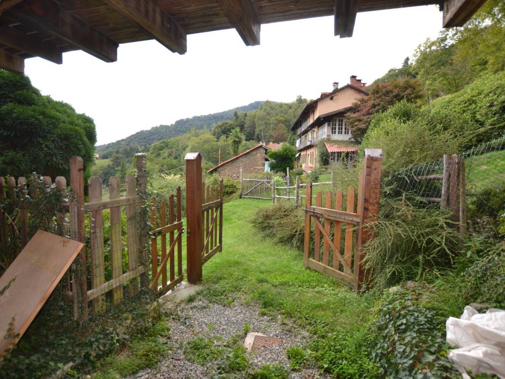 Villa a Pollone in Via Giuseppe Bozzalla, 42 - Foto 5