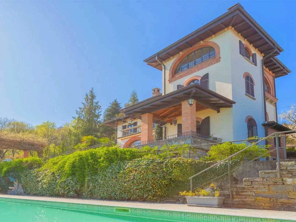 Villa a Stresa in Via per Brisino, 14 - Foto 3