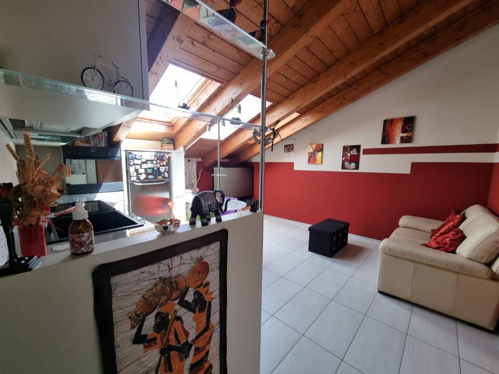 Attico / mansarda a Buttigliera d'asti in Via San Martino - Foto 5