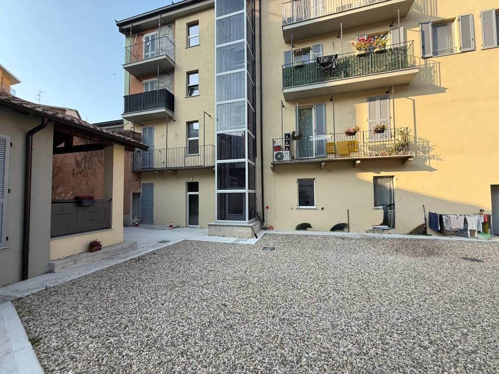 Appartamento a Voghera in Via Carlo Covini - Foto 2
