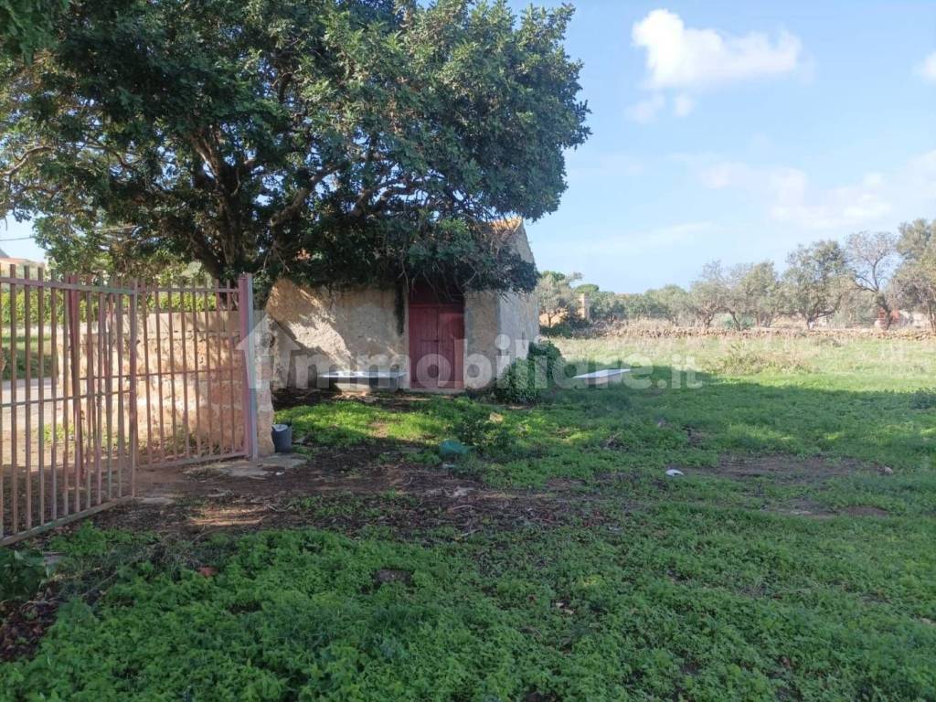 Terreno a Cinisi in Via Sandro Pertini - Foto 3