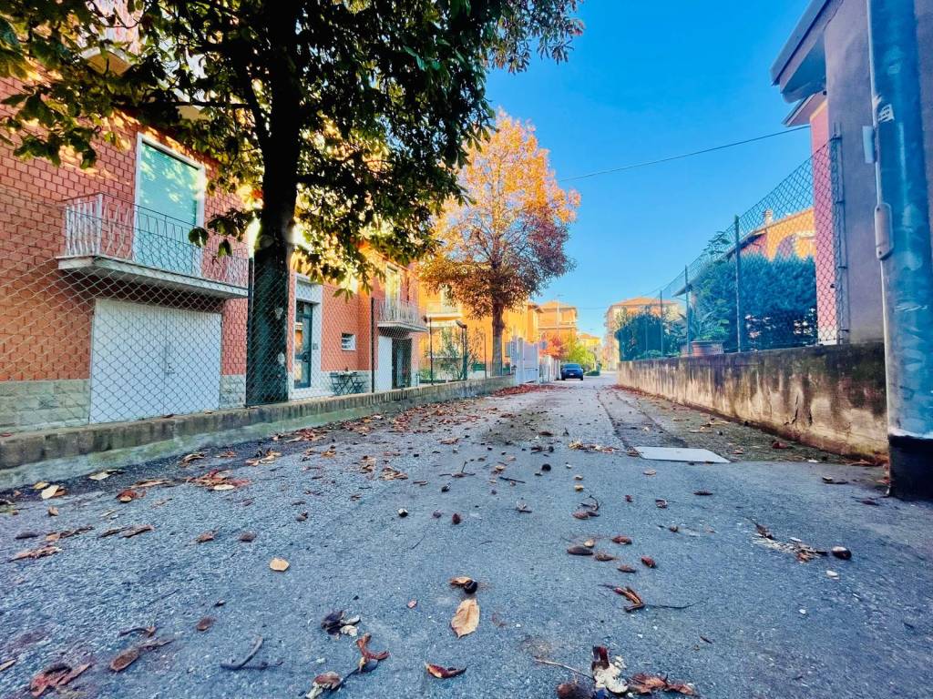 Appartamento a Casalecchio di reno in Via Ugo Bassi, 7 - Foto 2