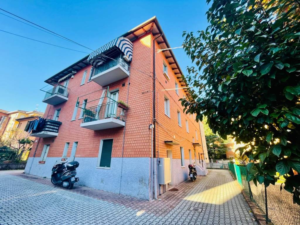 Appartamento a Casalecchio di reno in Via Ugo Bassi, 7 - Foto 4
