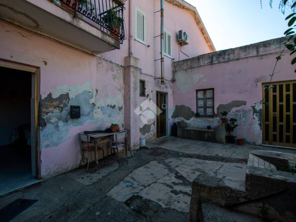 Appartamento a Milazzo in Via dei prati verdi, 55 - Foto 2