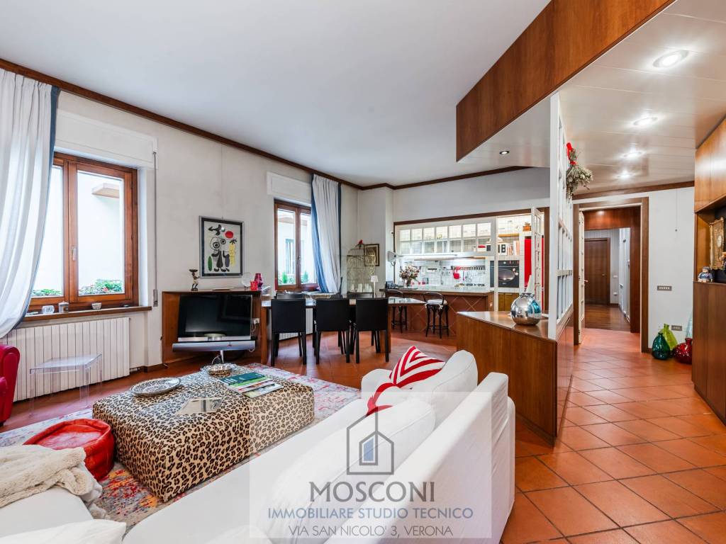 Appartamento a Verona in Via Pietro Frattini, 18 - Foto 2