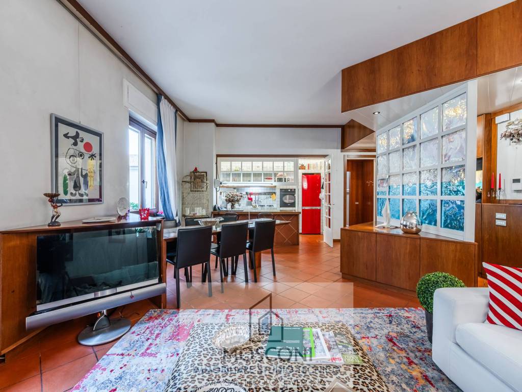 Appartamento a Verona in Via Pietro Frattini, 18 - Foto 4