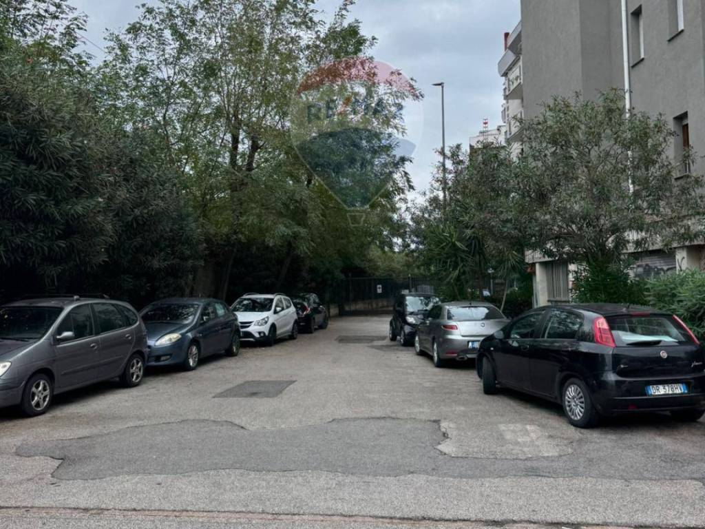 Appartamento a Salerno in Via Claudio Guerdile - Foto 2