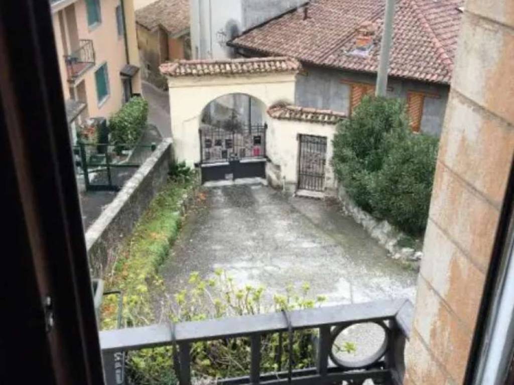 Appartamento a Canzo in Via Torre - Foto 3