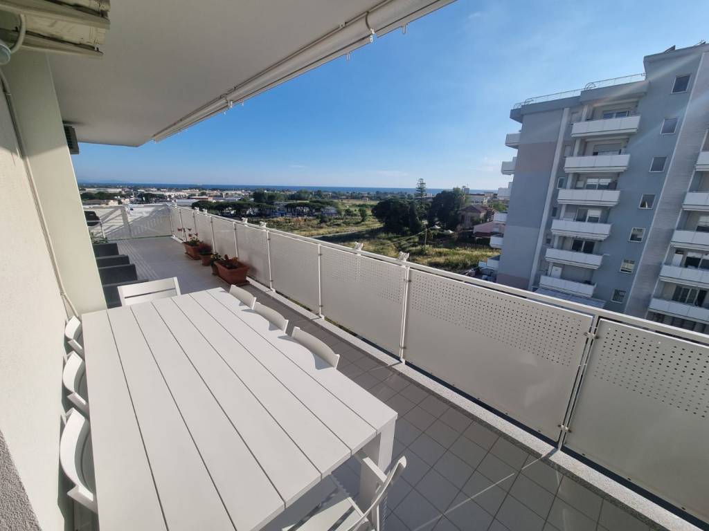 Appartamento a Salerno in Via Monticelli - Foto 2