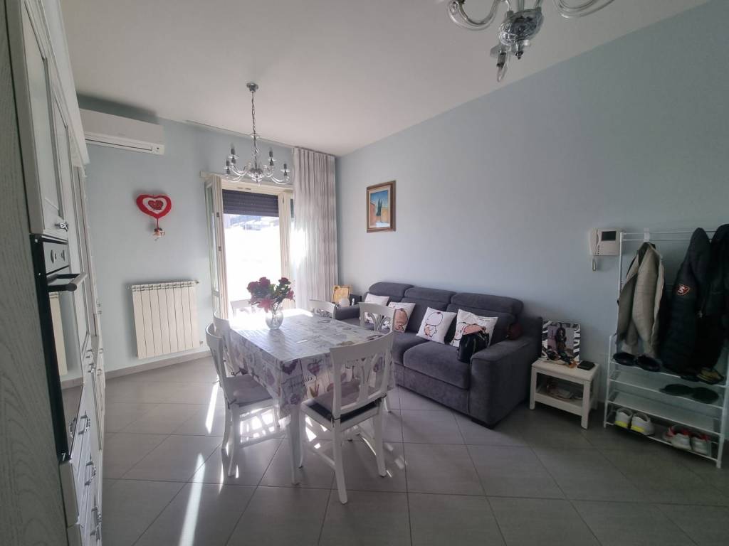 Appartamento a Salerno in Via Monticelli - Foto 4