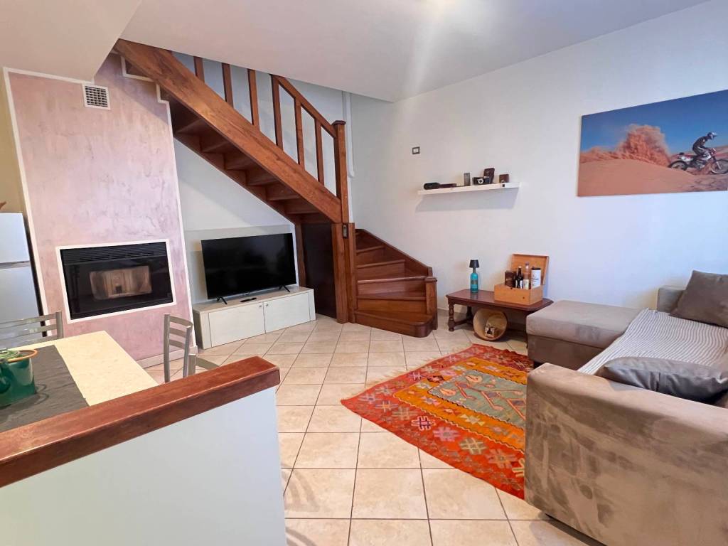 Casa indipendente a Castagnole monferrato in Via Roma - Foto 2