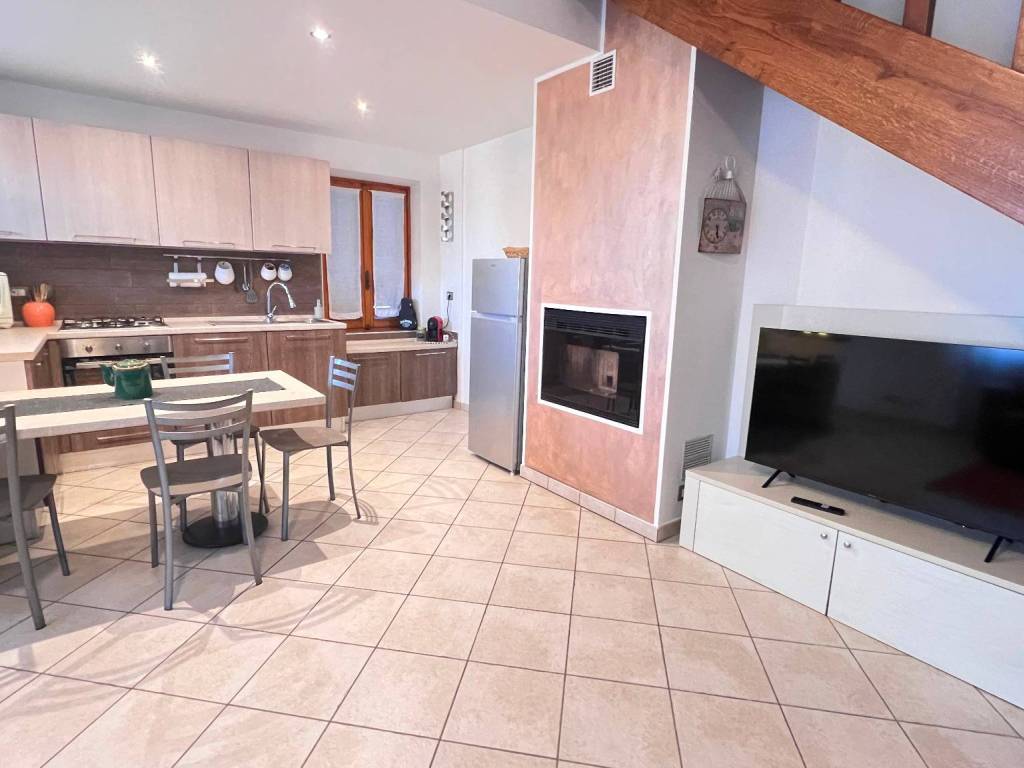 Casa indipendente a Castagnole monferrato in Via Roma - Foto 4