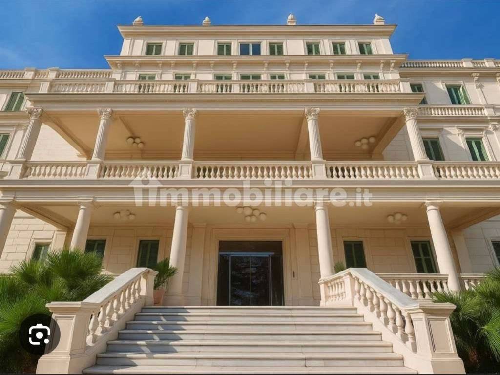 Appartamento a Ospedaletti in Corso Regina Margherita, 200 - Foto 2