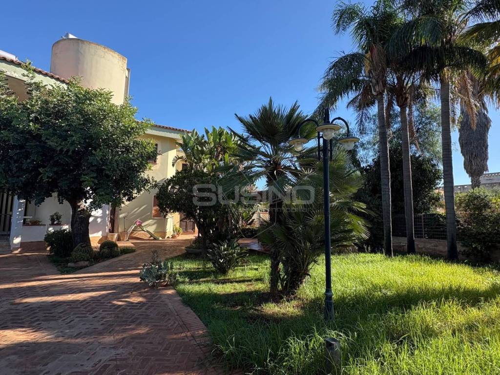 Appartamento a Siracusa in VIA DEL TUFFETTO, 3 - Foto 2