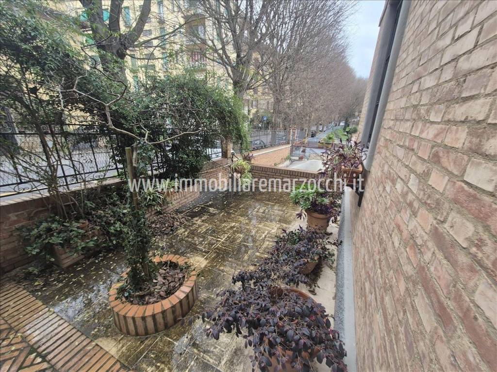 Appartamento a Siena in Via 24 Maggio, 27 - Foto 3