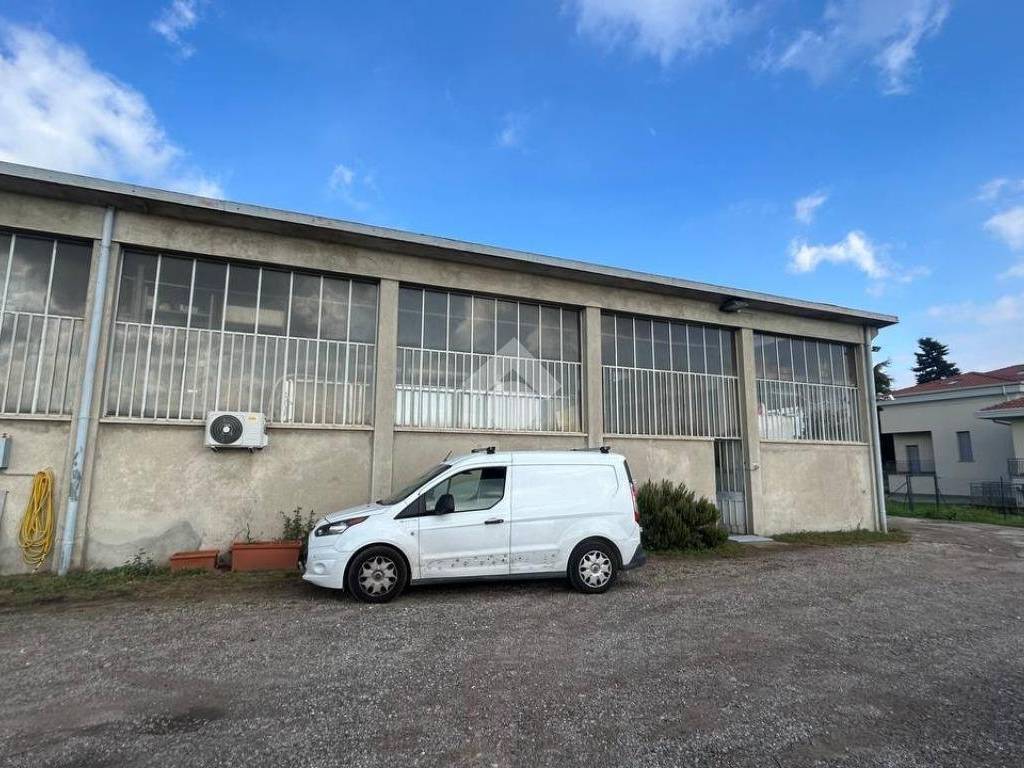 Immobile a Samarate in Via Aspesi Gaetano, 147 - Foto 4