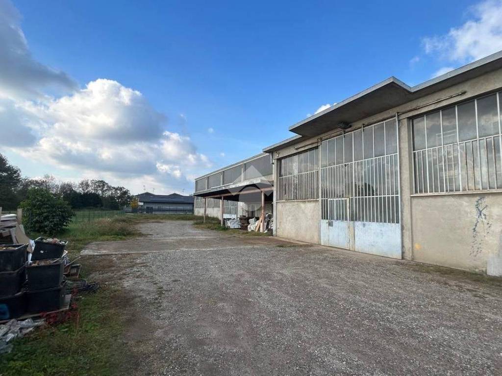 Immobile a Samarate in Via Aspesi Gaetano, 147 - Foto 5