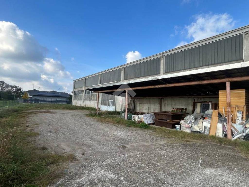 Immobile a Samarate in Via Aspesi Gaetano, 147 - Foto 3