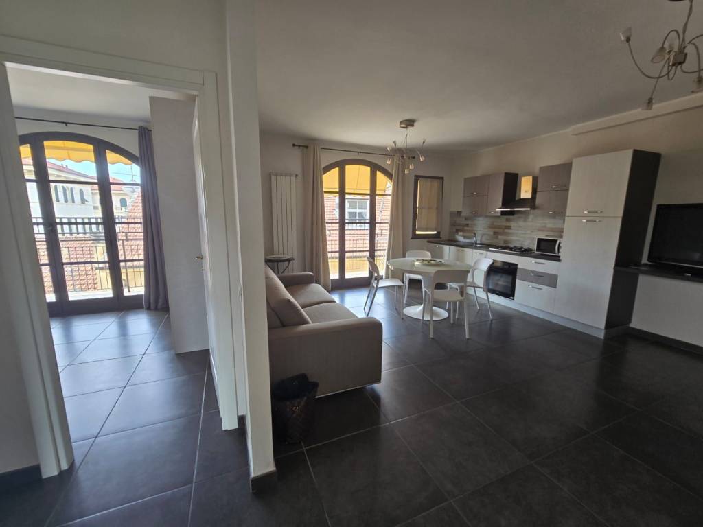 Appartamento a Albenga in Via dei Mille - Foto 2