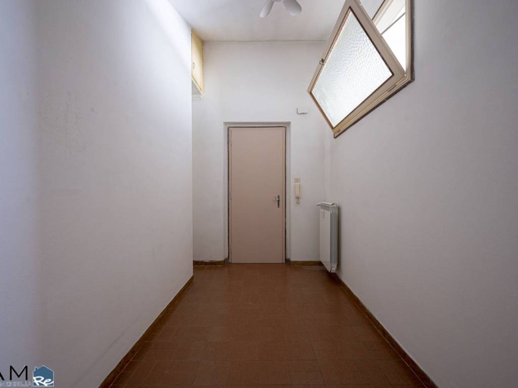 Appartamento a Trieste in VIA FABIO SEVERO, 138 - Foto 2