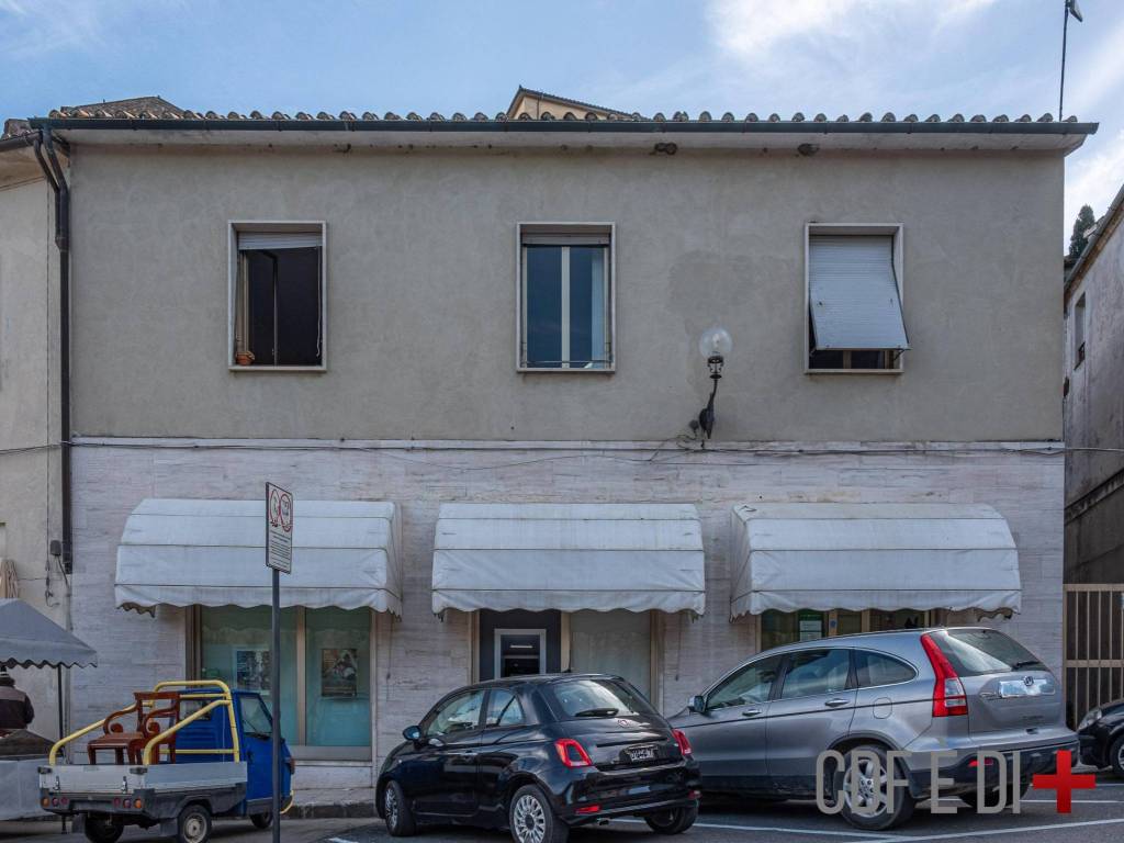 Appartamento a Sorano in Piazza Busatti - Foto 2