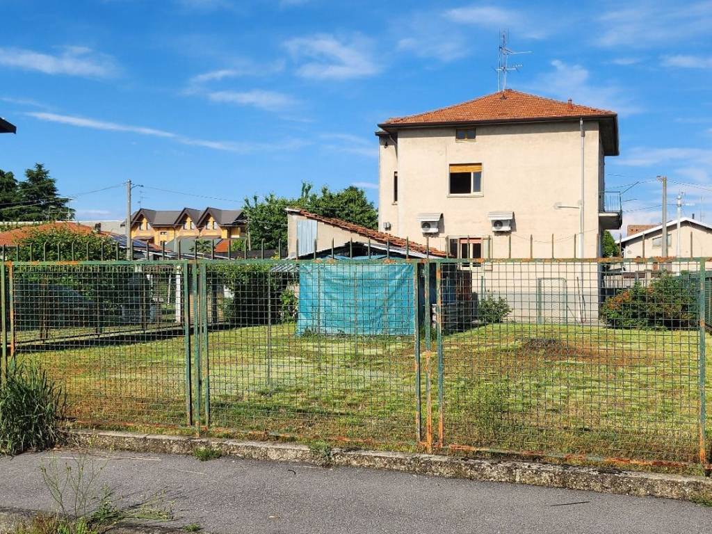 Villa a Fagnano olona in Via Virgilio, 20 - Foto 4