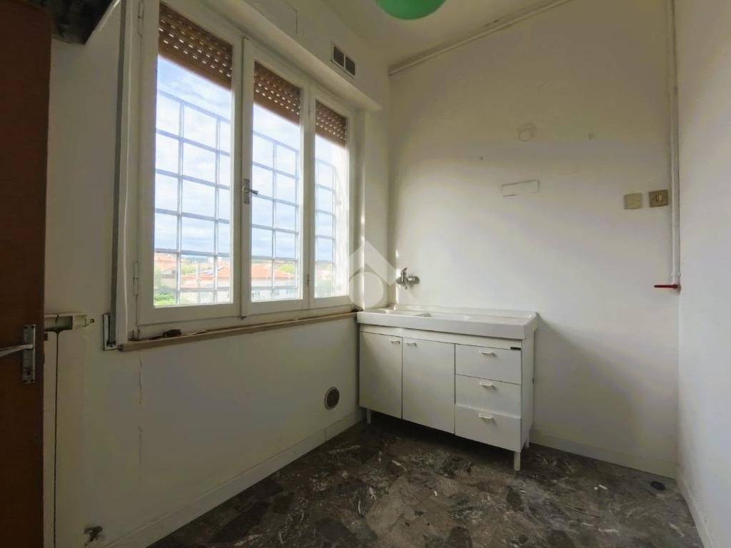 Appartamento a Civitanova marche in Via Regina Elena, 194 - Foto 5