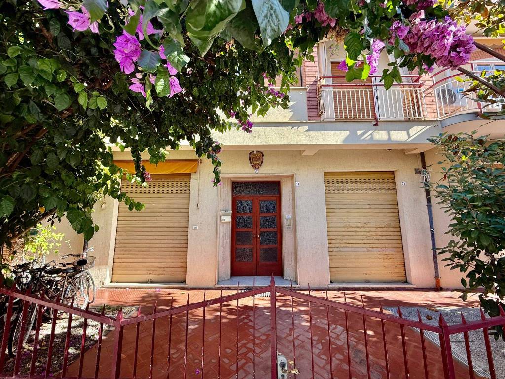 Appartamento a Finale ligure in Via Madonna, 40 - Foto 2
